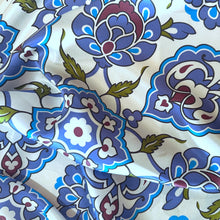 Load image into Gallery viewer, Silk Scarves - Ballad