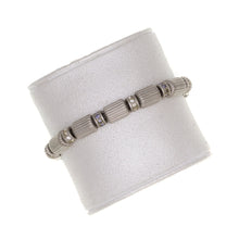 Load image into Gallery viewer, Everlasting Love - Soft Bangle with Bohemian crystals