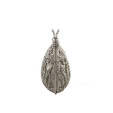 Load image into Gallery viewer, Mariun - Miniature Clutch in Pewter and Antique Silver